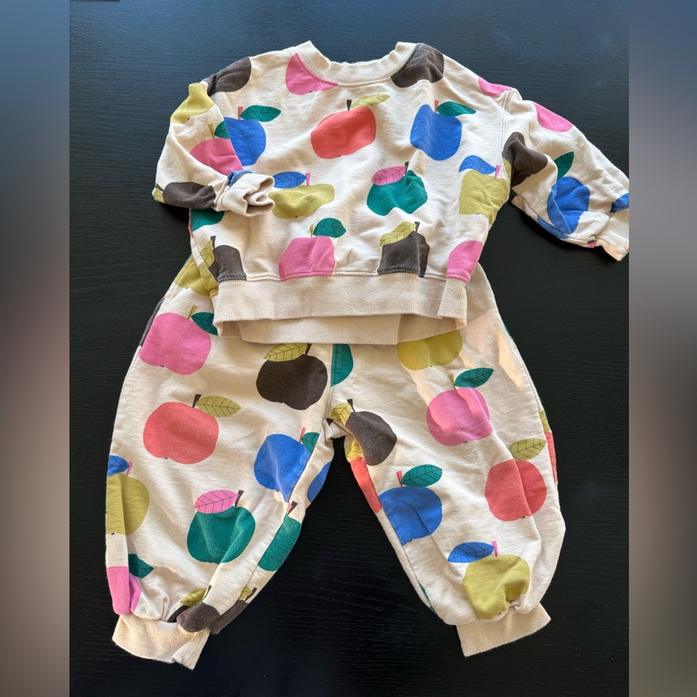 Colorful Apple Print Kids Matching Set